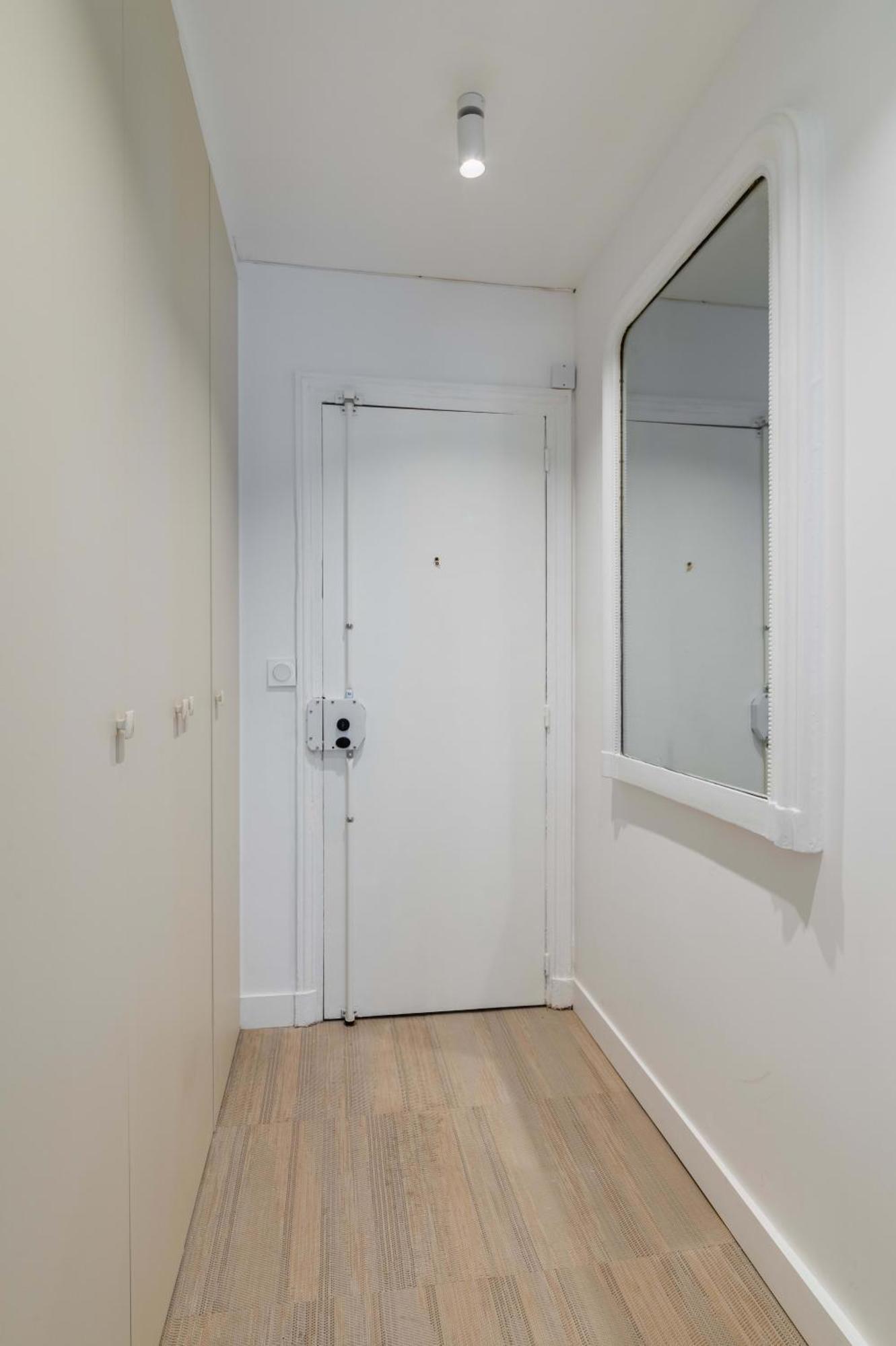 Grand Studio Refait A Neuf Paris 16 - 4P - Flat-Guest Bagian luar foto
