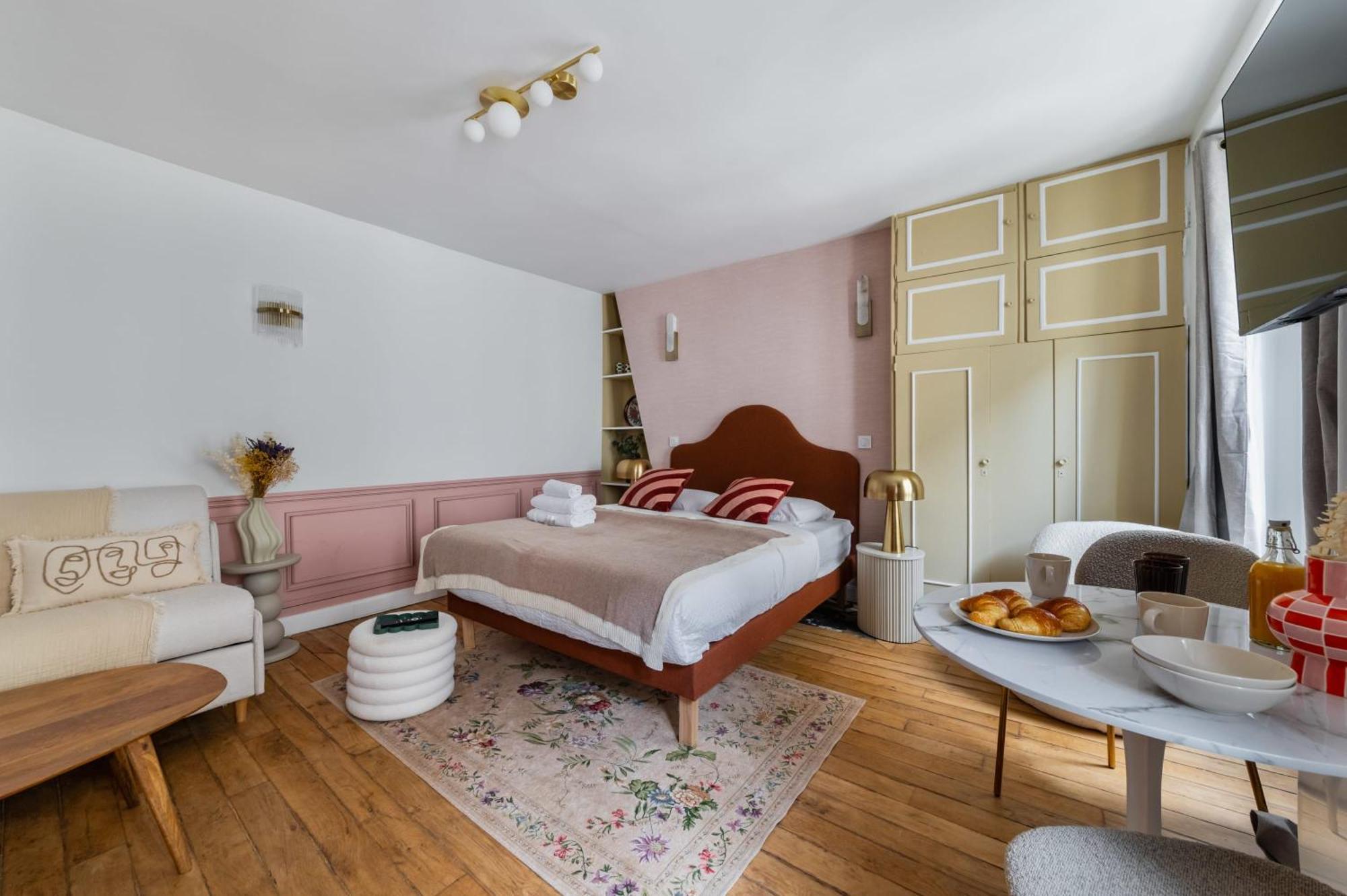 Grand Studio Refait A Neuf Paris 16 - 4P - Flat-Guest Bagian luar foto